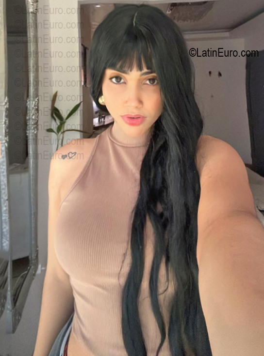 Date this athletic Dominican Republic girl Dulce from Santo Domingo DO56764