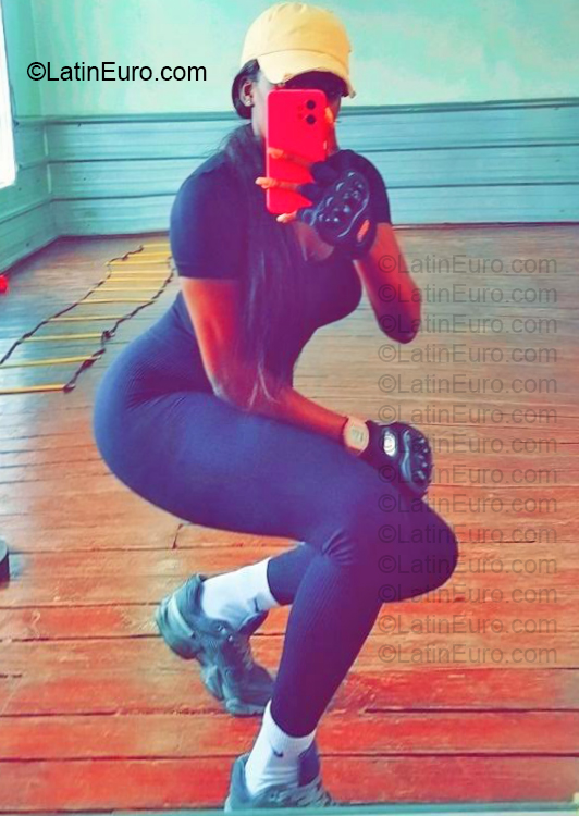 Date this stunning Dominican Republic girl Liss from La Romana DO57081