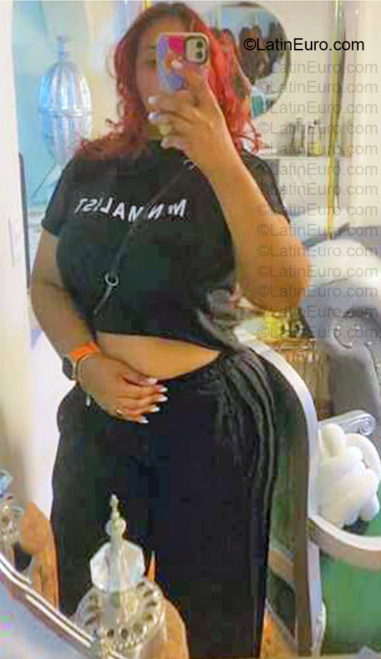 Date this georgeous Dominican Republic girl Aidelin from Santo Domingo DO57213