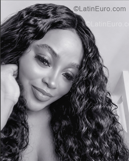 Date this hot Spain girl Johanna from Madrid ES965