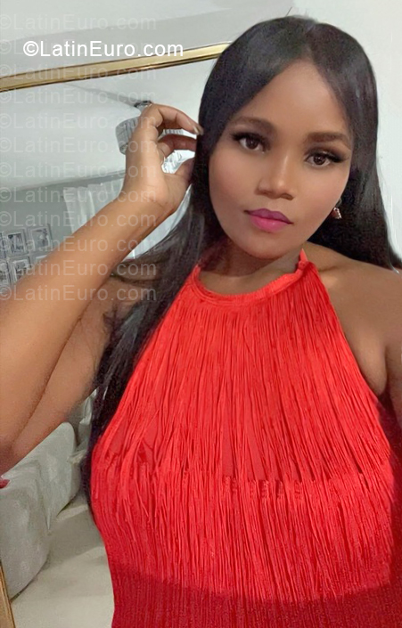 Date this cute Dominican Republic girl Cami from Santo Domingo DO57319