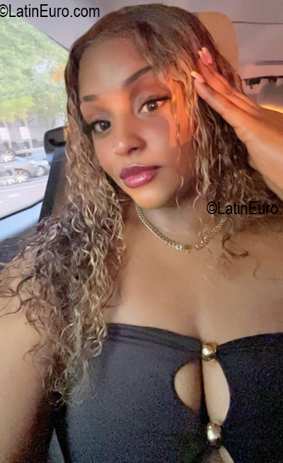 Date this stunning United States girl Katherine from New York US25827
